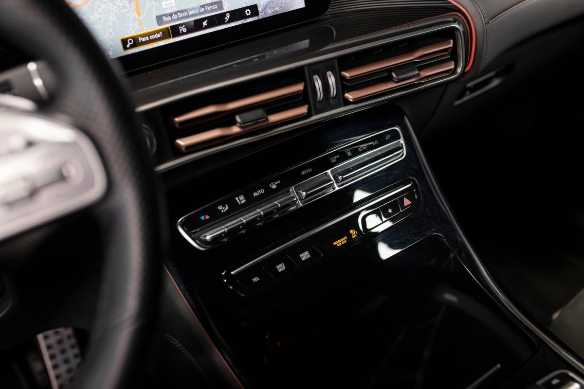 mercedes-benz-eqc-2022-eletrico-500cc