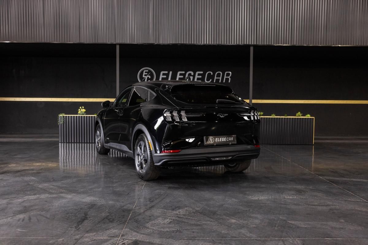 ford-mustang-2021-eletrico-0cc