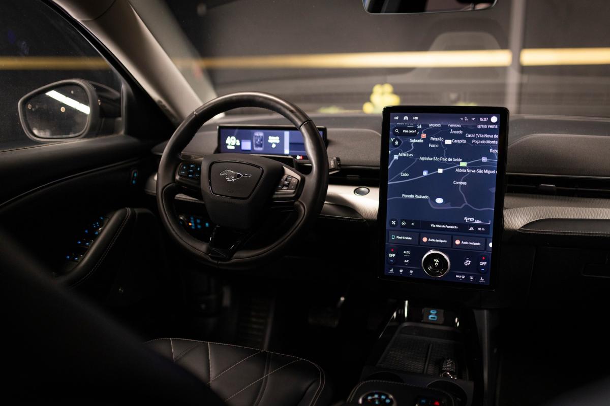 ford-mustang-2021-eletrico-0cc