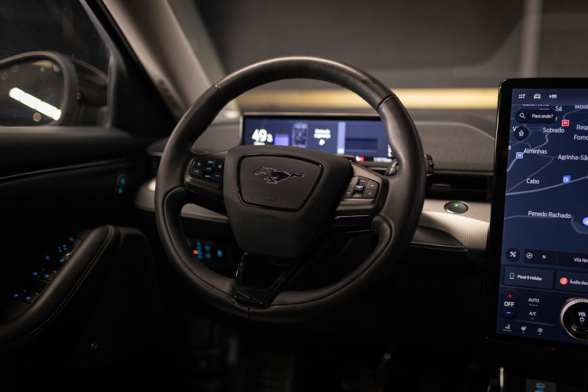 ford-mustang-2021-eletrico-0cc
