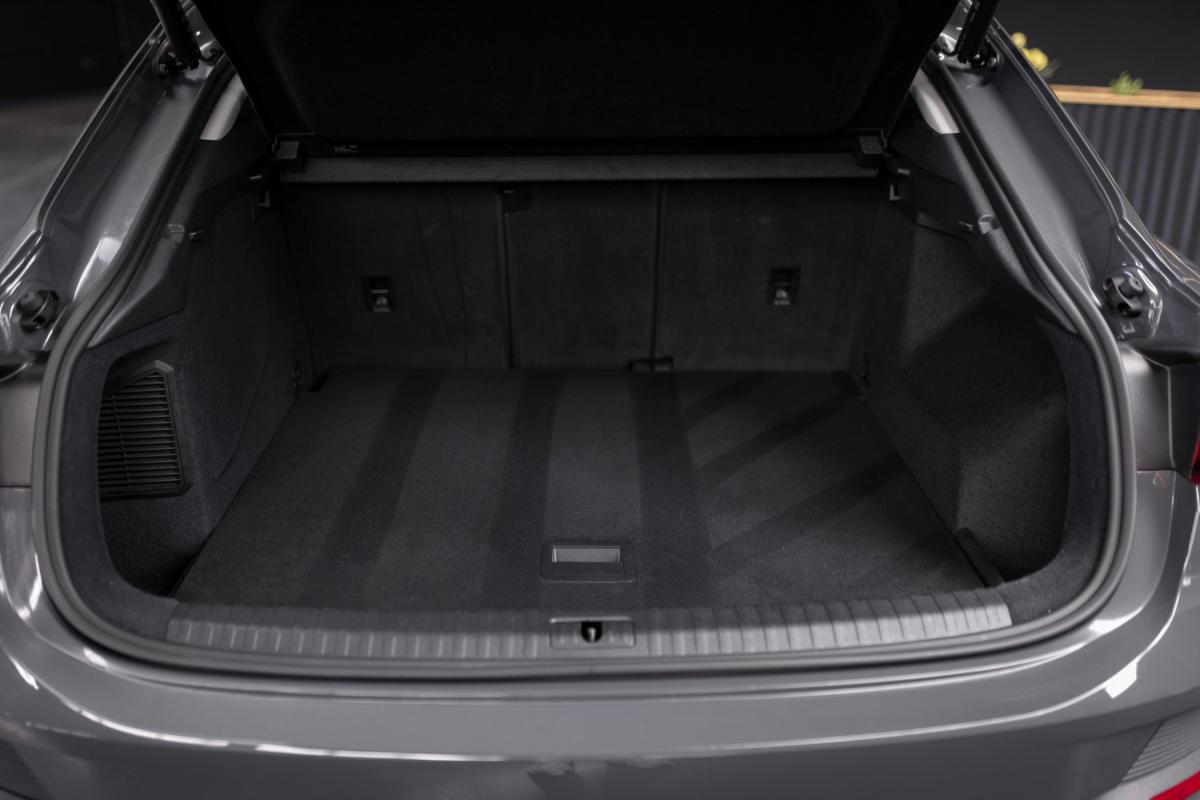 audi-q3-2022-hibrido-a-gasolina-1395cc