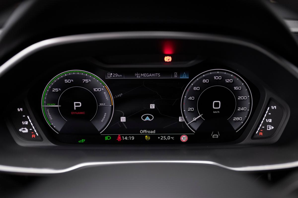 audi-q3-2022-hibrido-a-gasolina-1395cc