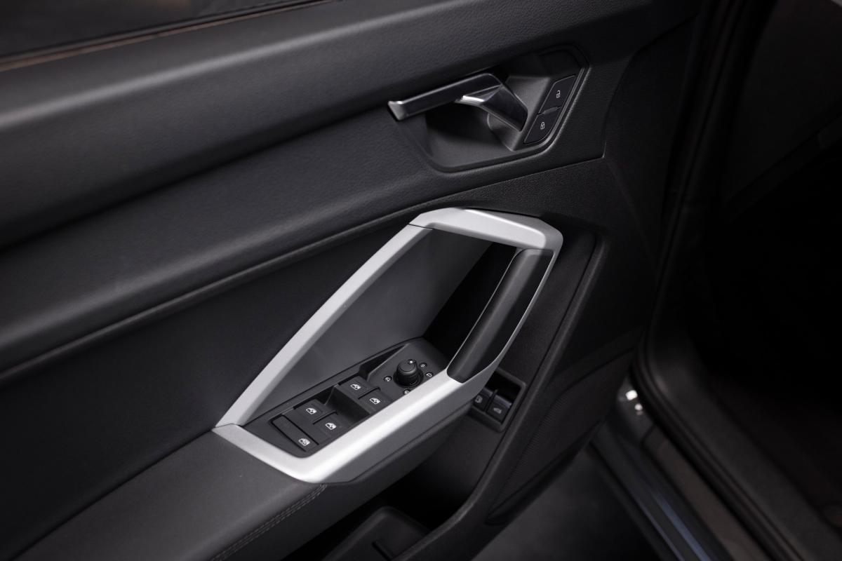 audi-q3-2022-hibrido-a-gasolina-1395cc