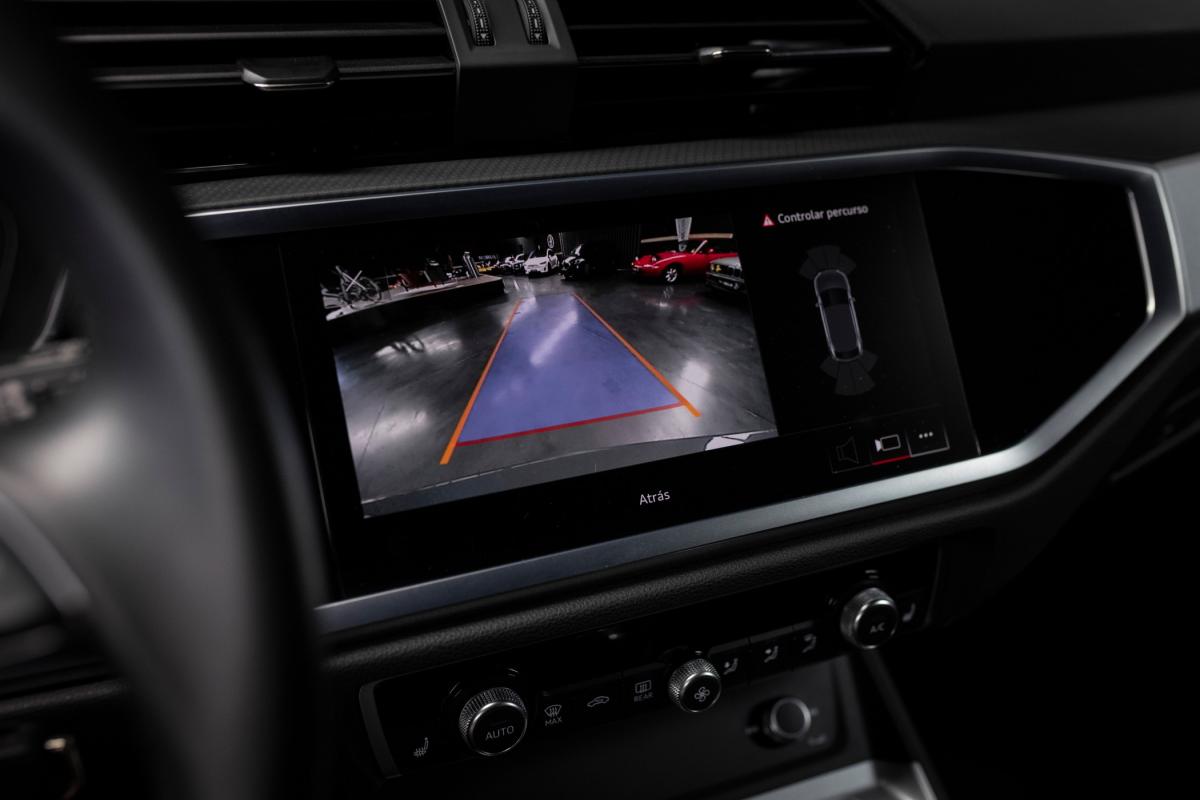 audi-q3-2022-hibrido-a-gasolina-1395cc