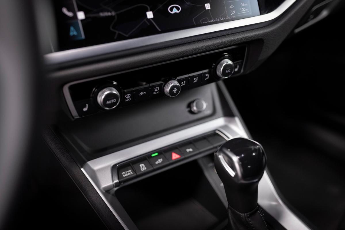 audi-q3-2022-hibrido-a-gasolina-1395cc