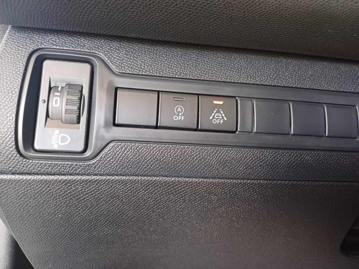 peugeot-308-sw-2019-diesel-1499cc