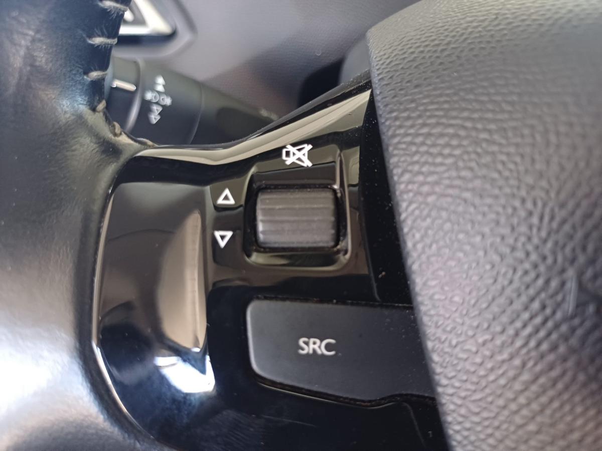 peugeot-308-sw-2019-diesel-1499cc
