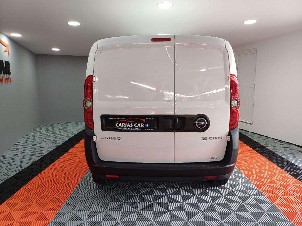 opel-combo-2014-diesel-1598cc