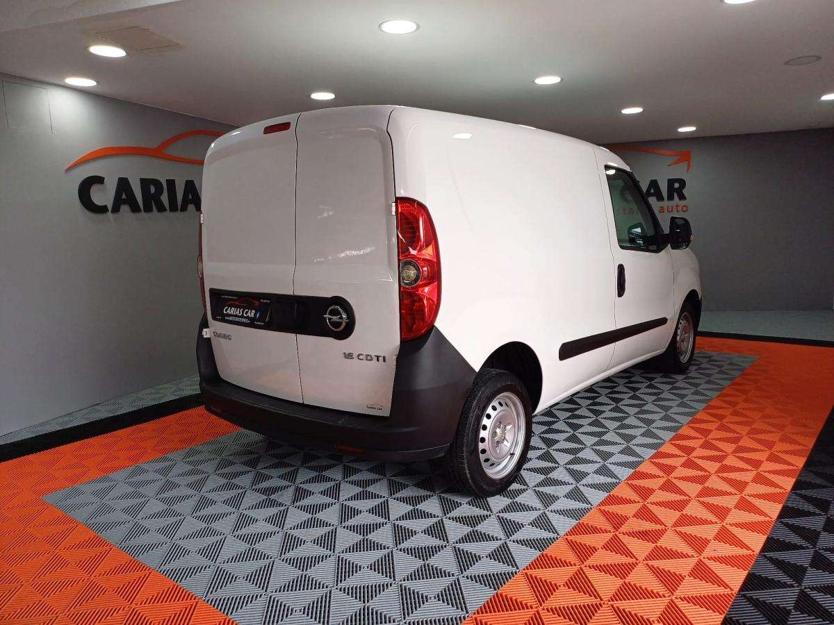 opel-combo-2014-diesel-1598cc