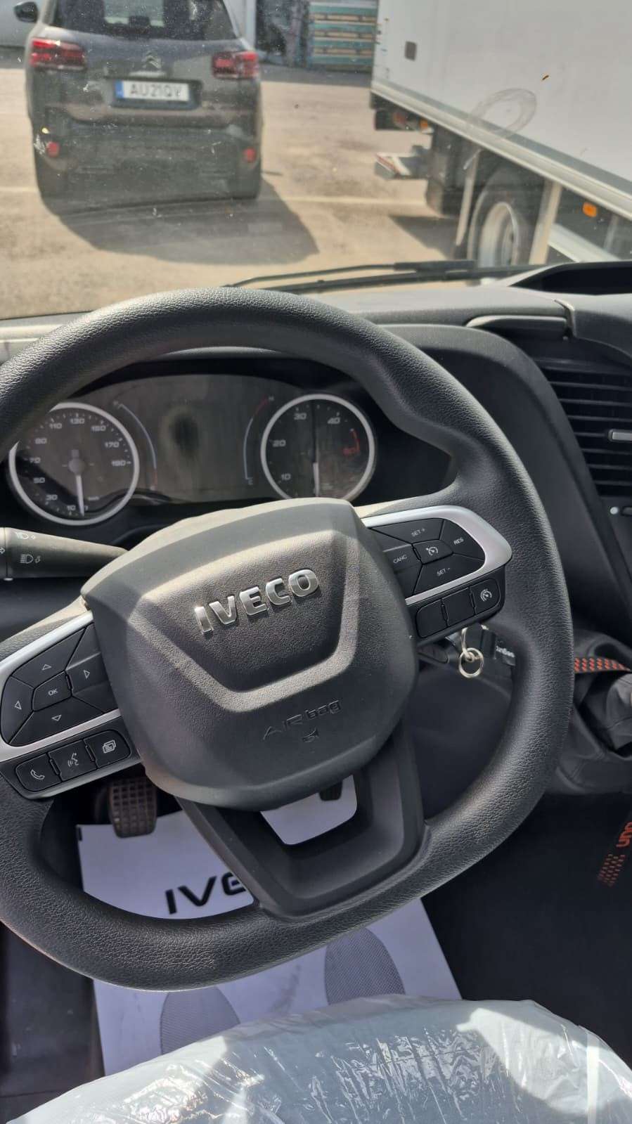 iveco-daily-2019-diesel-2287cc
