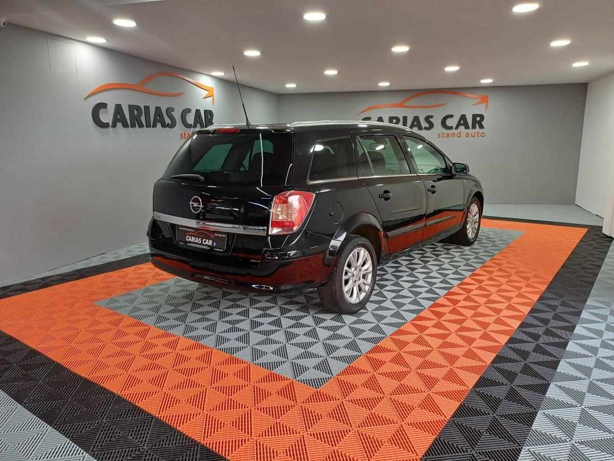 opel-astra-sport-tourer-2009-diesel-1686cc