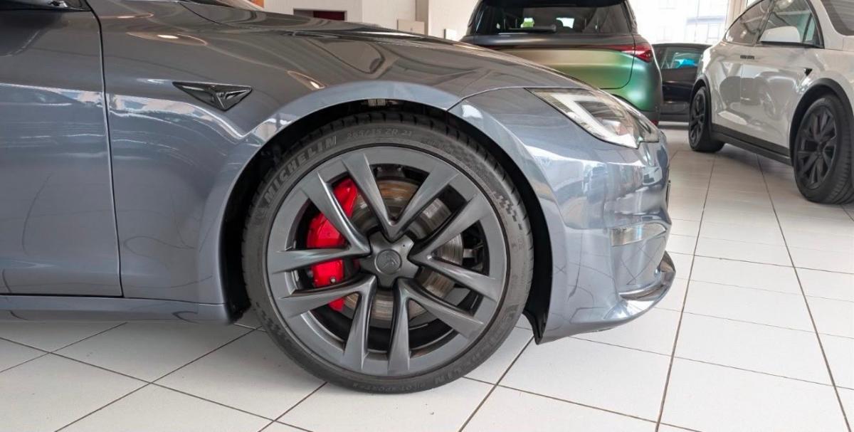 tesla-model-s-2023-eletrico-0cc