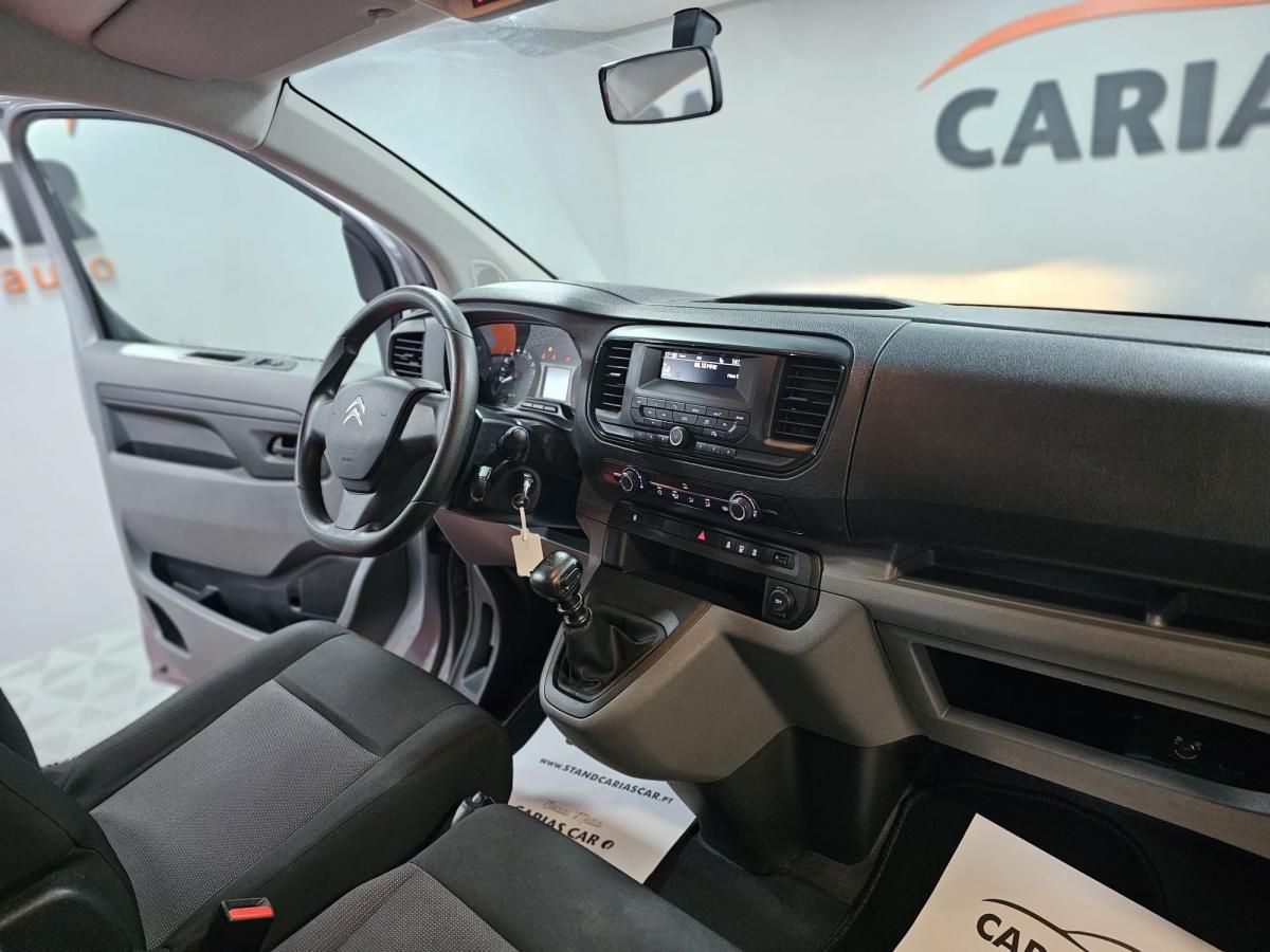 citroen-jumpy-2021-diesel-1499cc