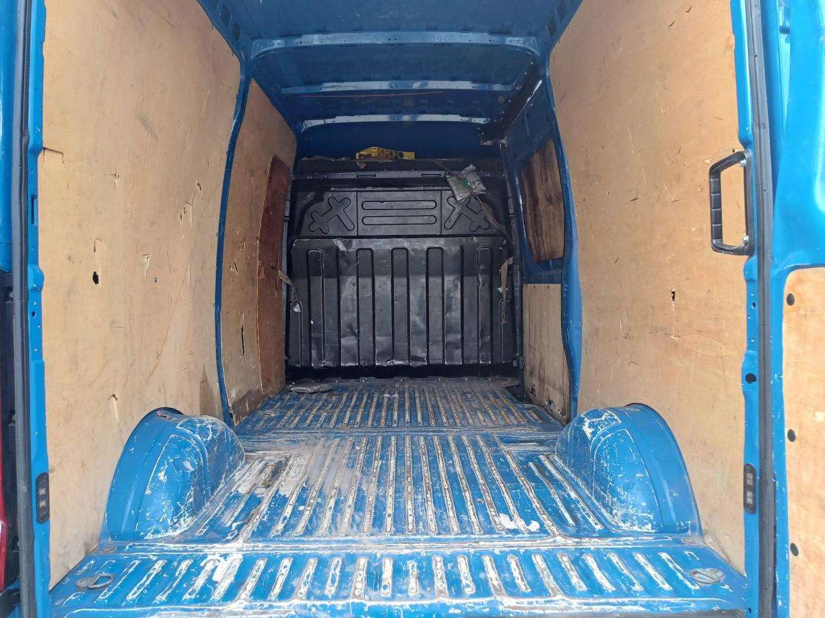 iveco-daily-2015-diesel-2198cc