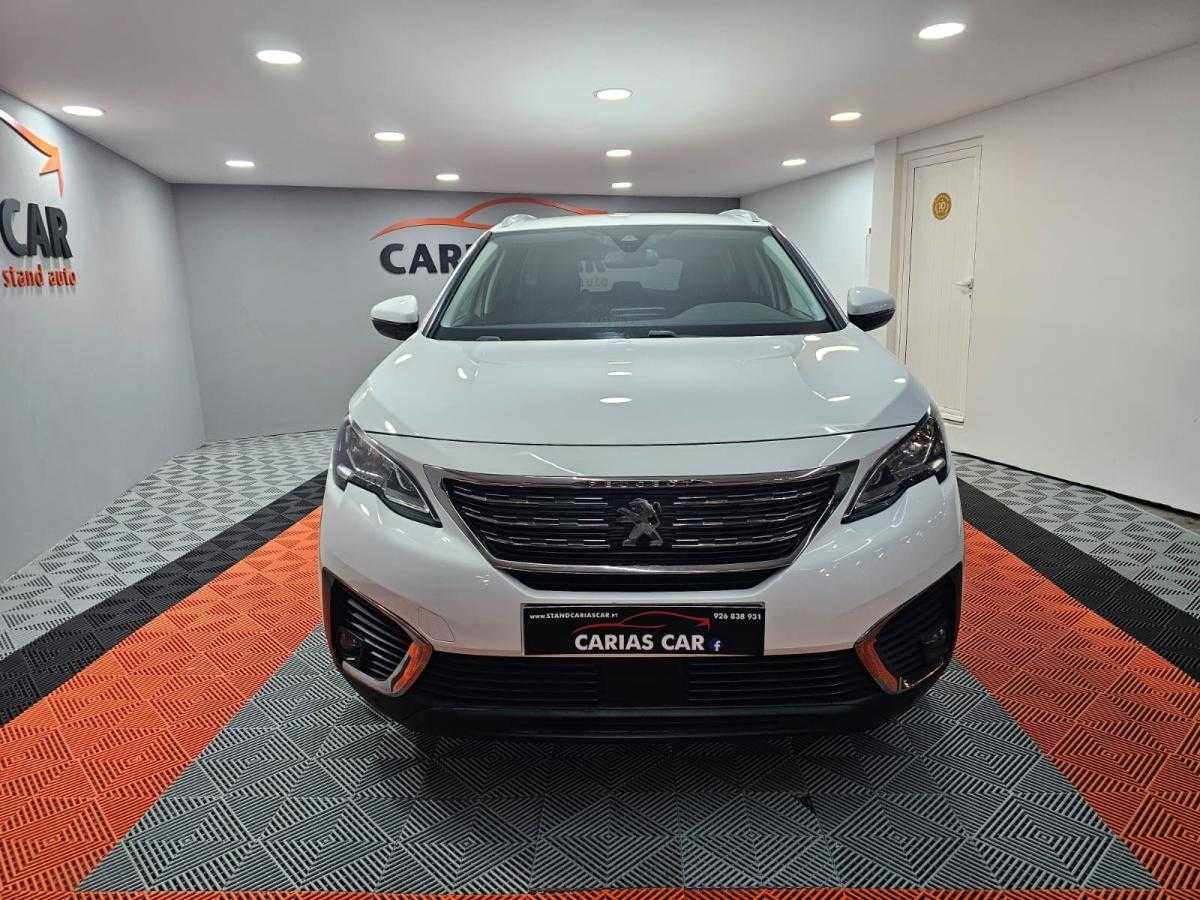 peugeot-5008-2018-diesel-1499cc