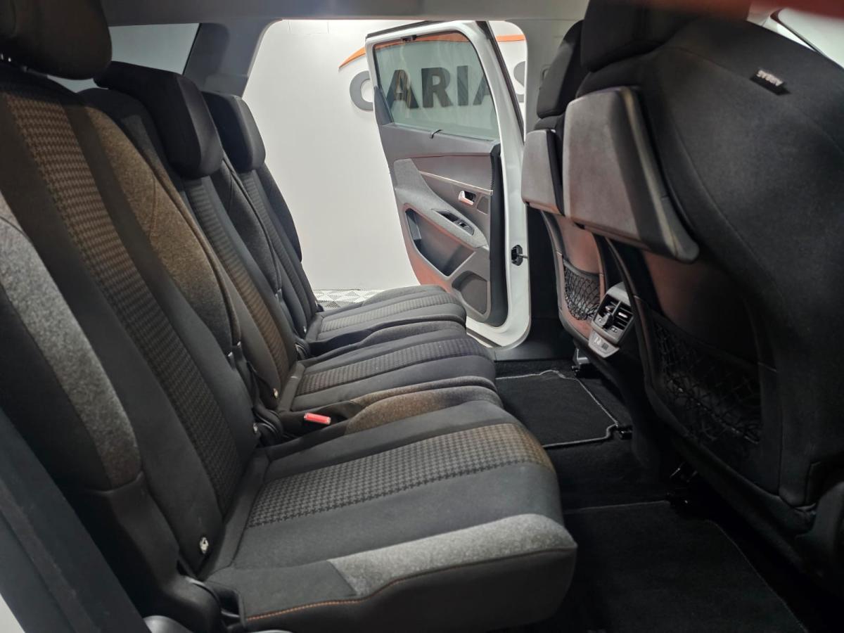 peugeot-5008-2018-diesel-1499cc