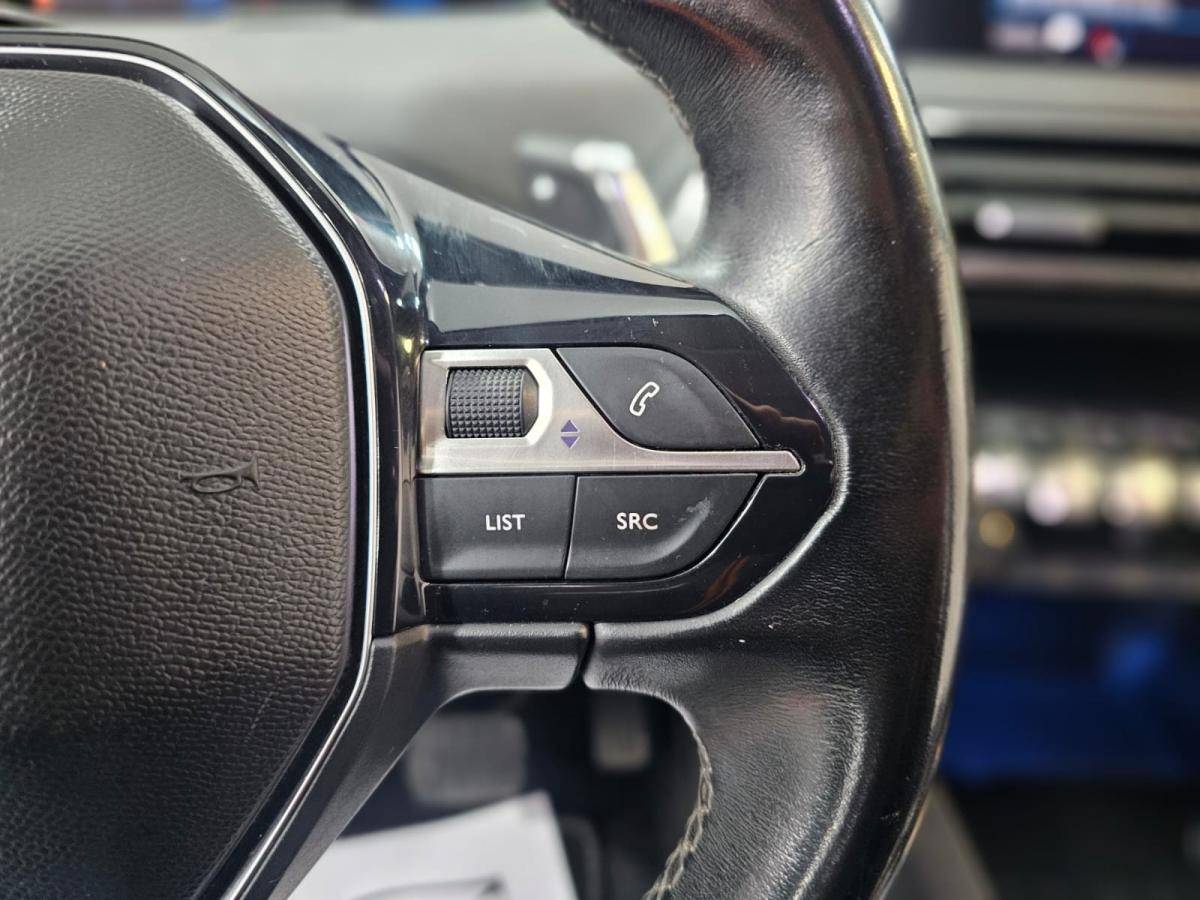 peugeot-5008-2018-diesel-1499cc
