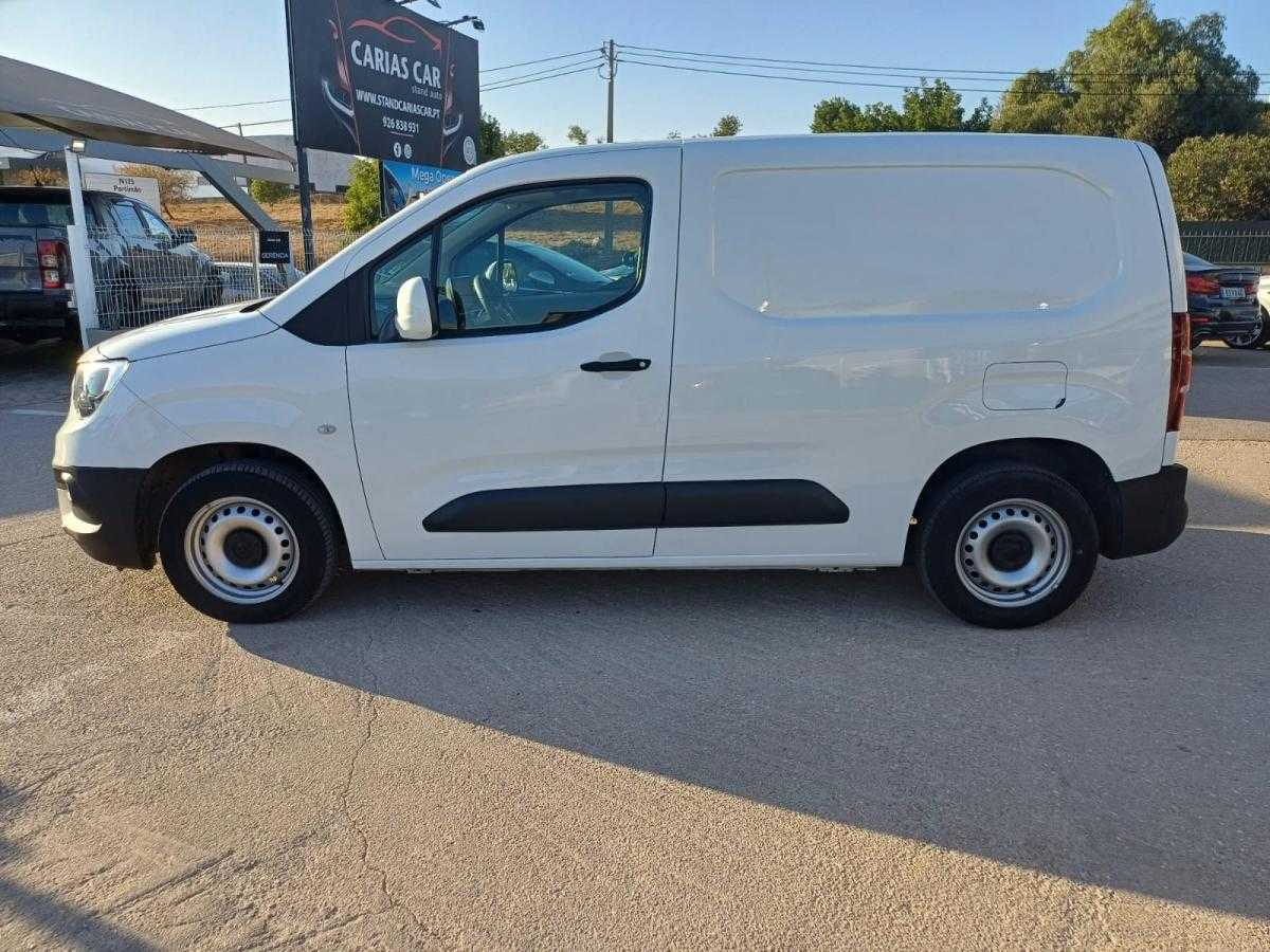 opel-combo-2019-diesel-1598cc