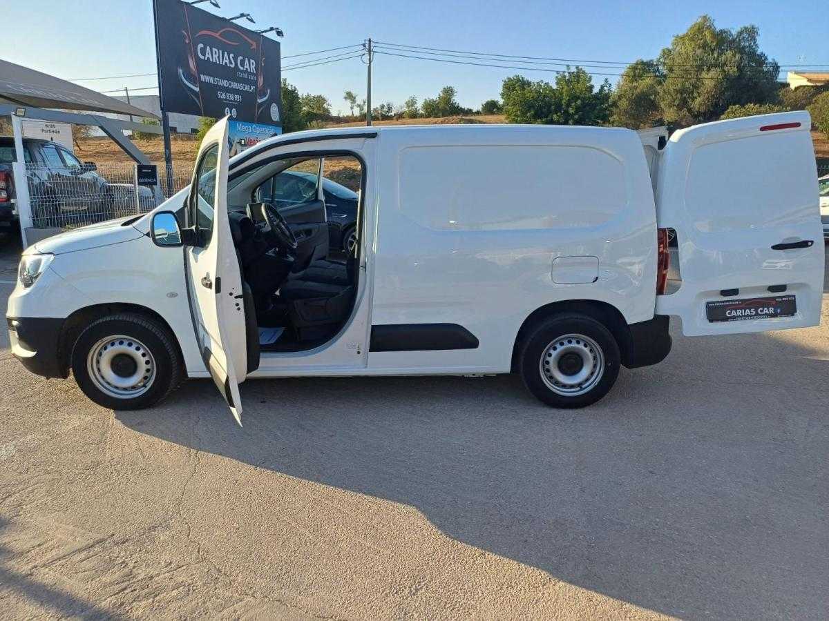 opel-combo-2019-diesel-1598cc
