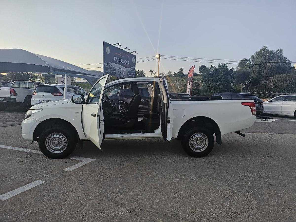 mitsubishi-l200-2018-diesel-2442cc