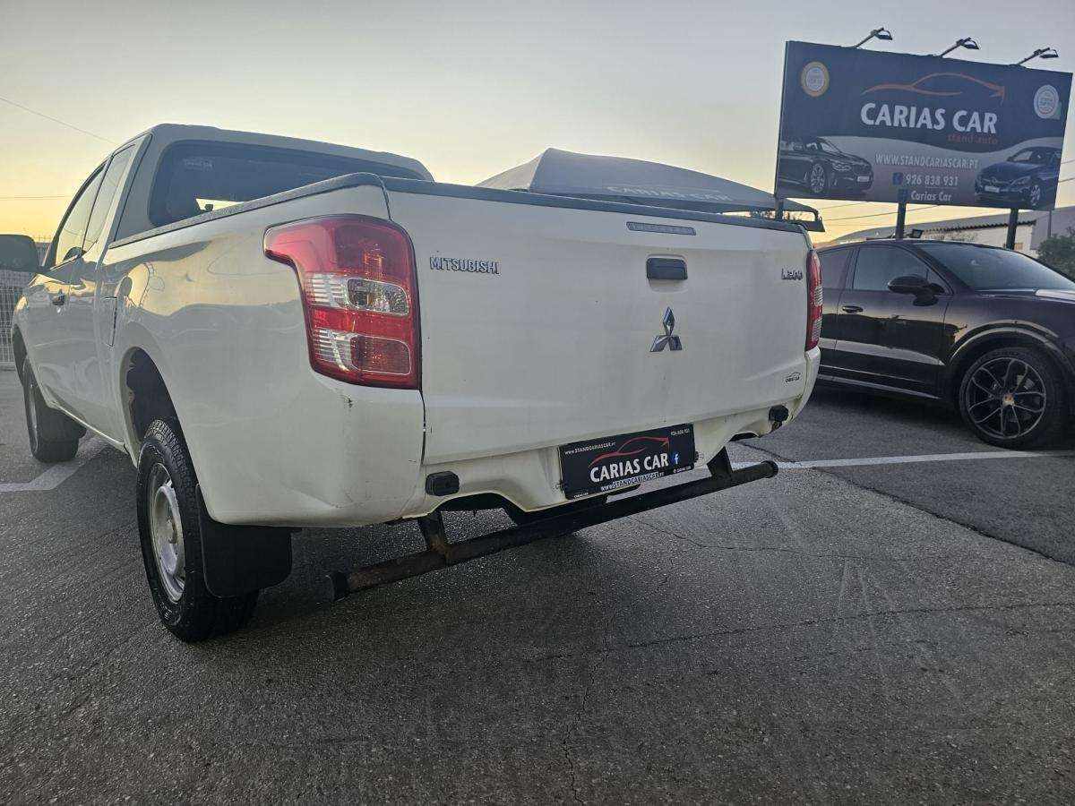 mitsubishi-l200-2018-diesel-2442cc