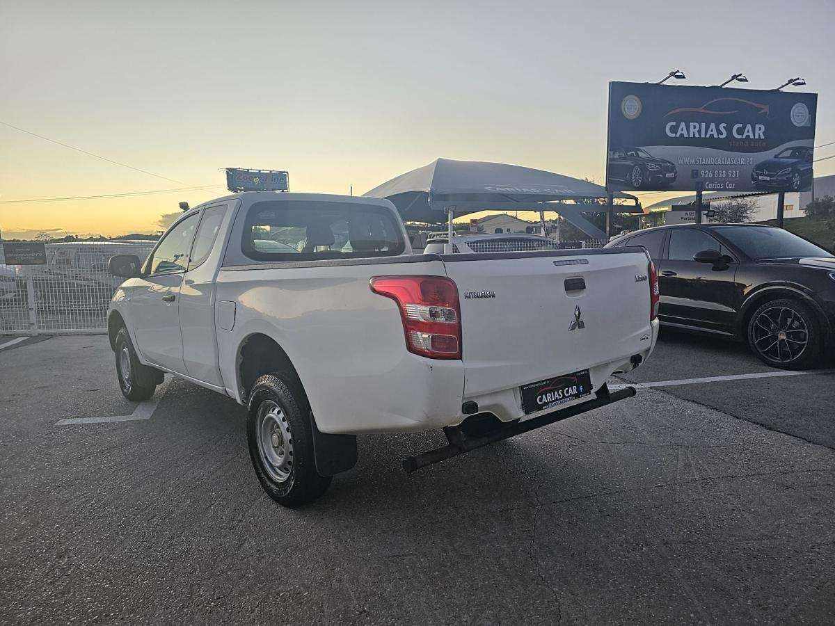 mitsubishi-l200-2018-diesel-2442cc