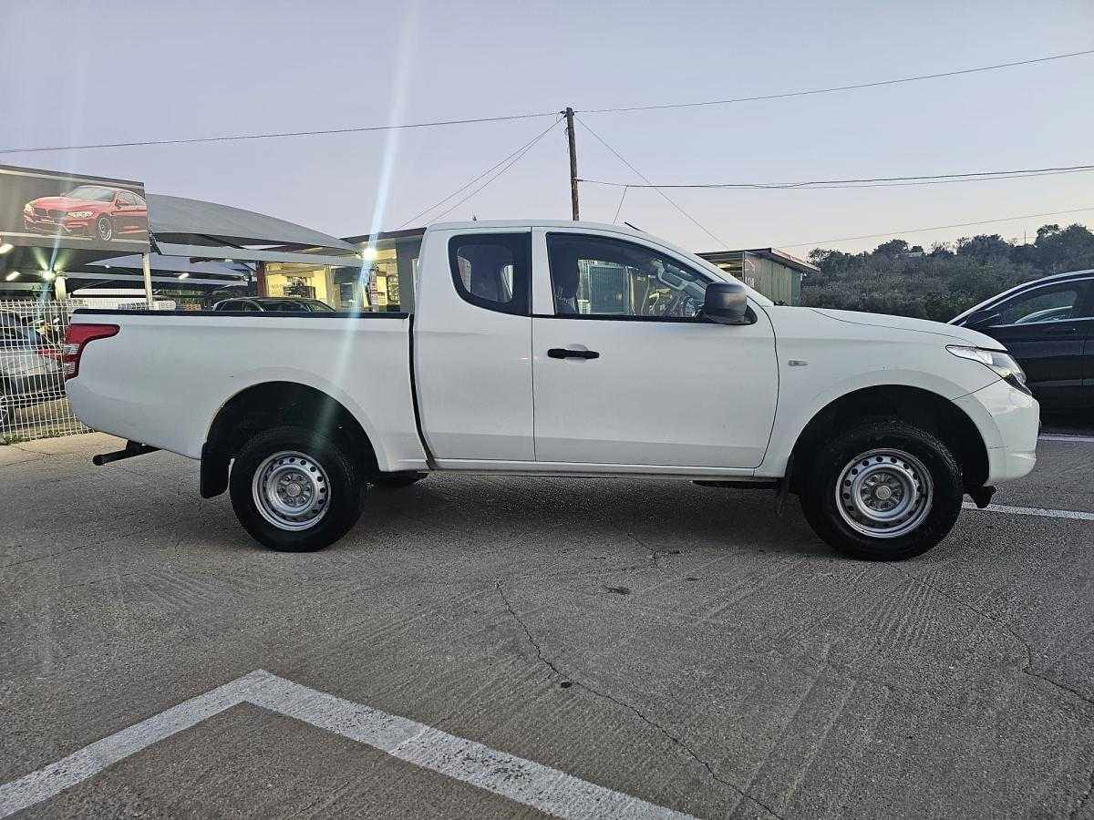mitsubishi-l200-2018-diesel-2442cc