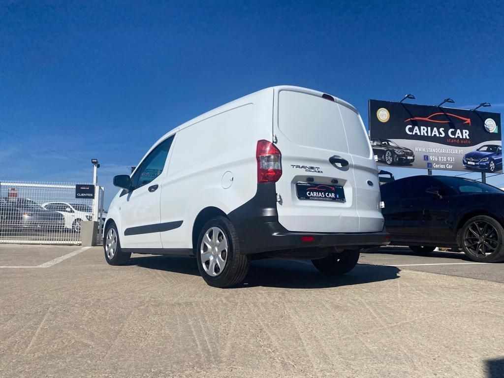 ford-transit-courier-2018-diesel-1461cc