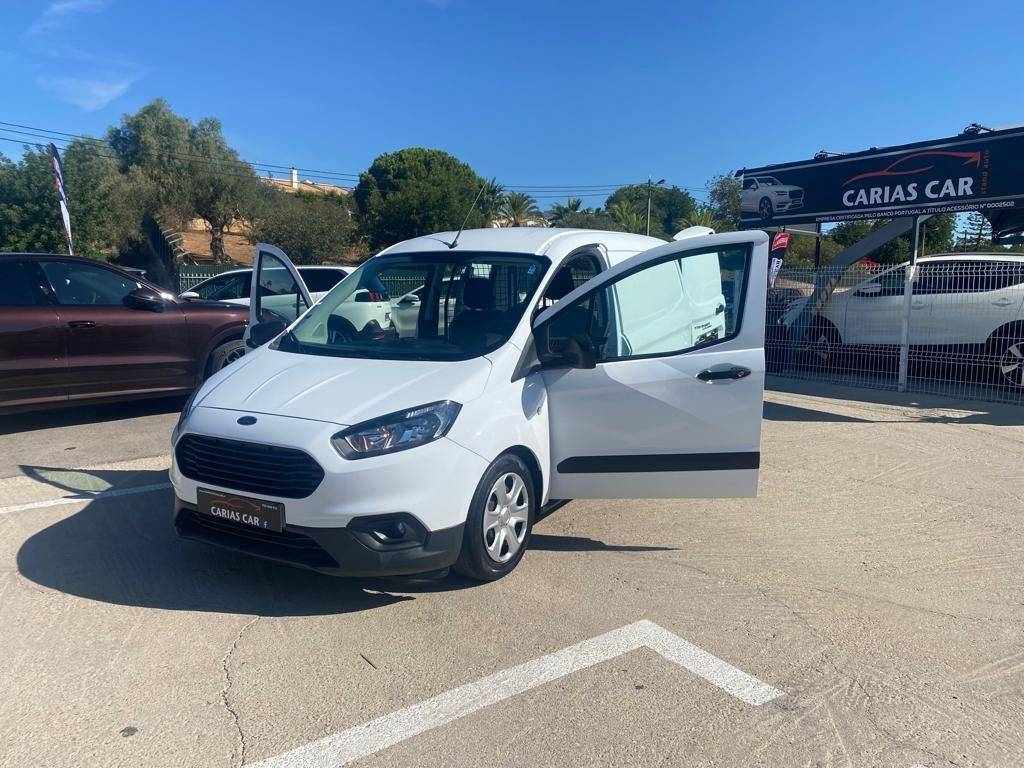 ford-transit-courier-2018-diesel-1461cc