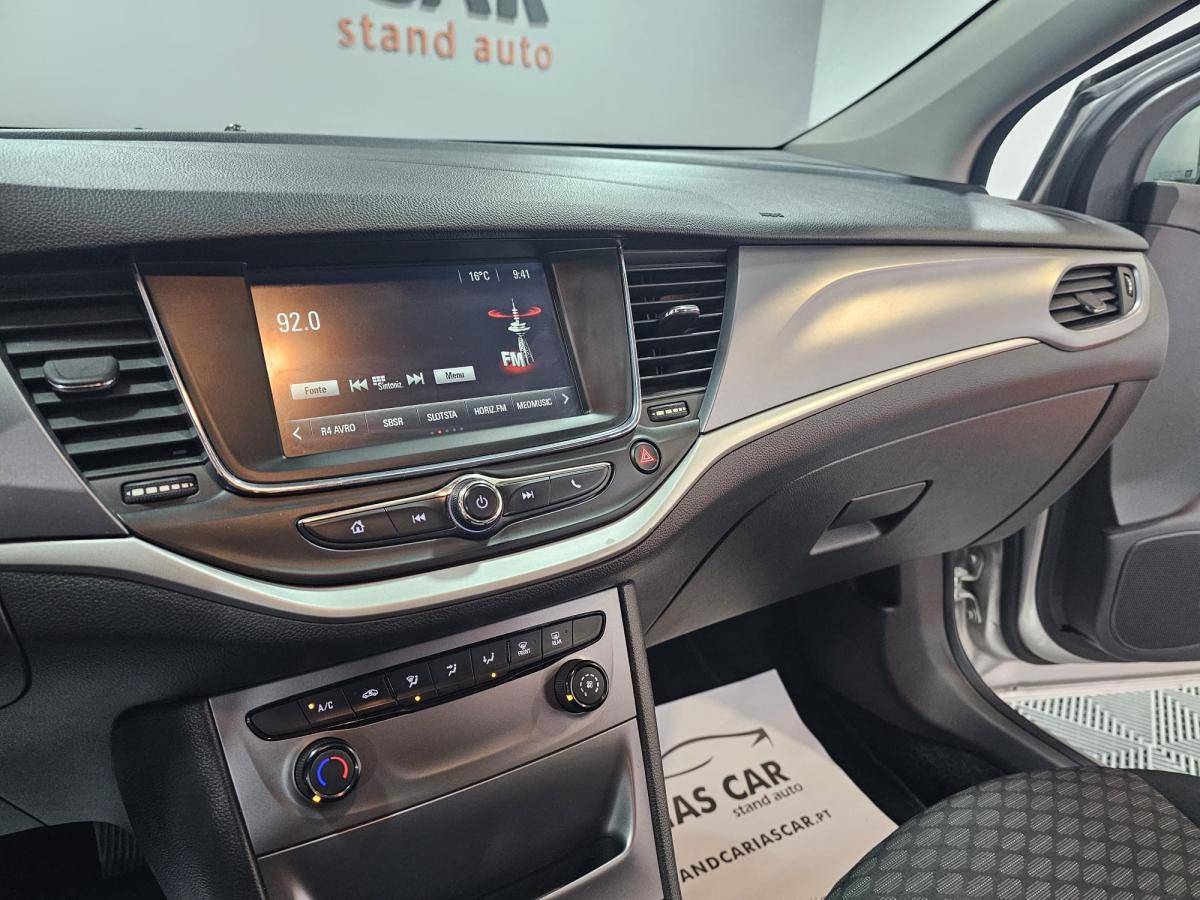 opel-astra-sport-tourer-2017-diesel-1598cc