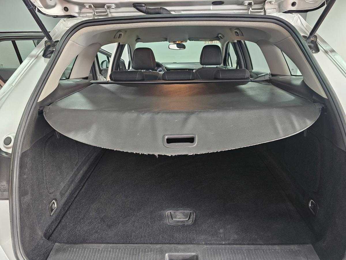 opel-astra-sport-tourer-2017-diesel-1598cc