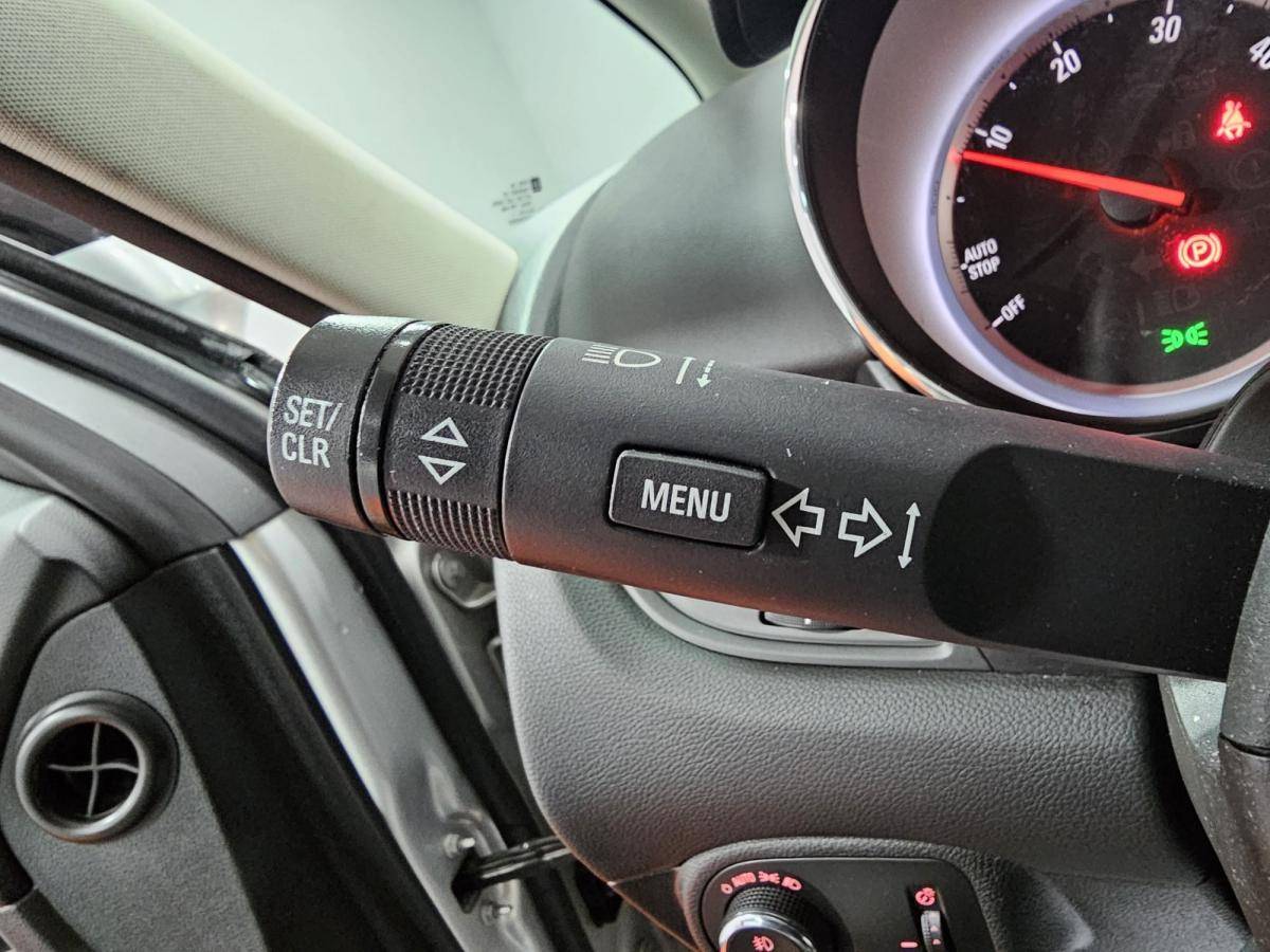 opel-zafira-2016-diesel-1598cc