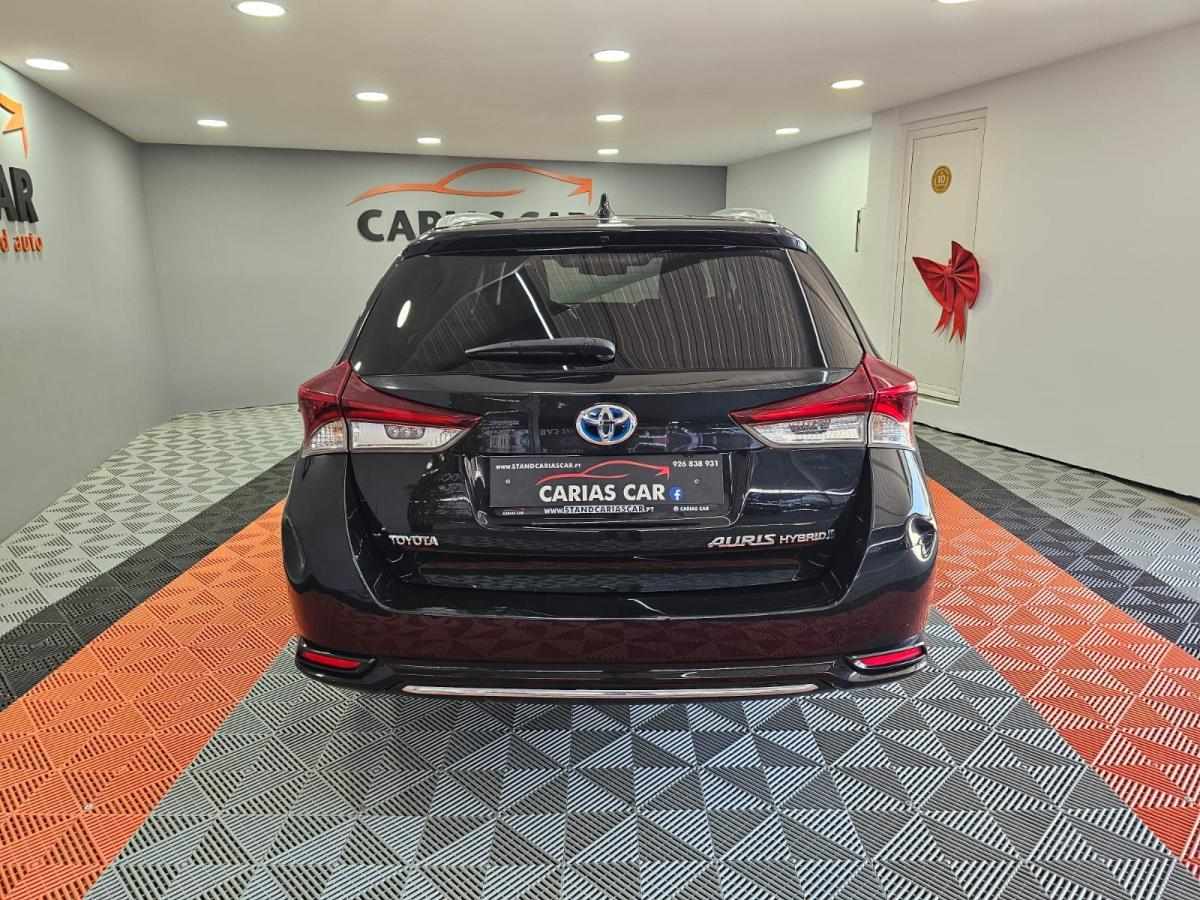 toyota-auris-2016-hibrido-a-gasolina-1798cc