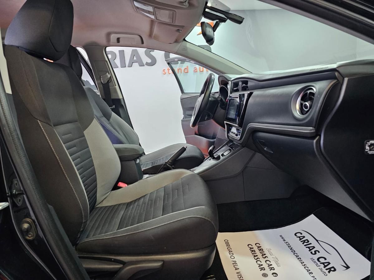 toyota-auris-2016-hibrido-a-gasolina-1798cc