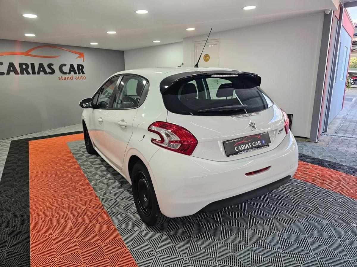peugeot-208-2012-diesel-1398cc