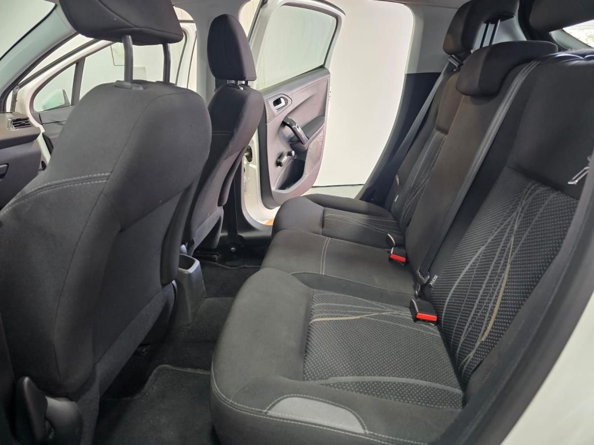 peugeot-208-2012-diesel-1398cc