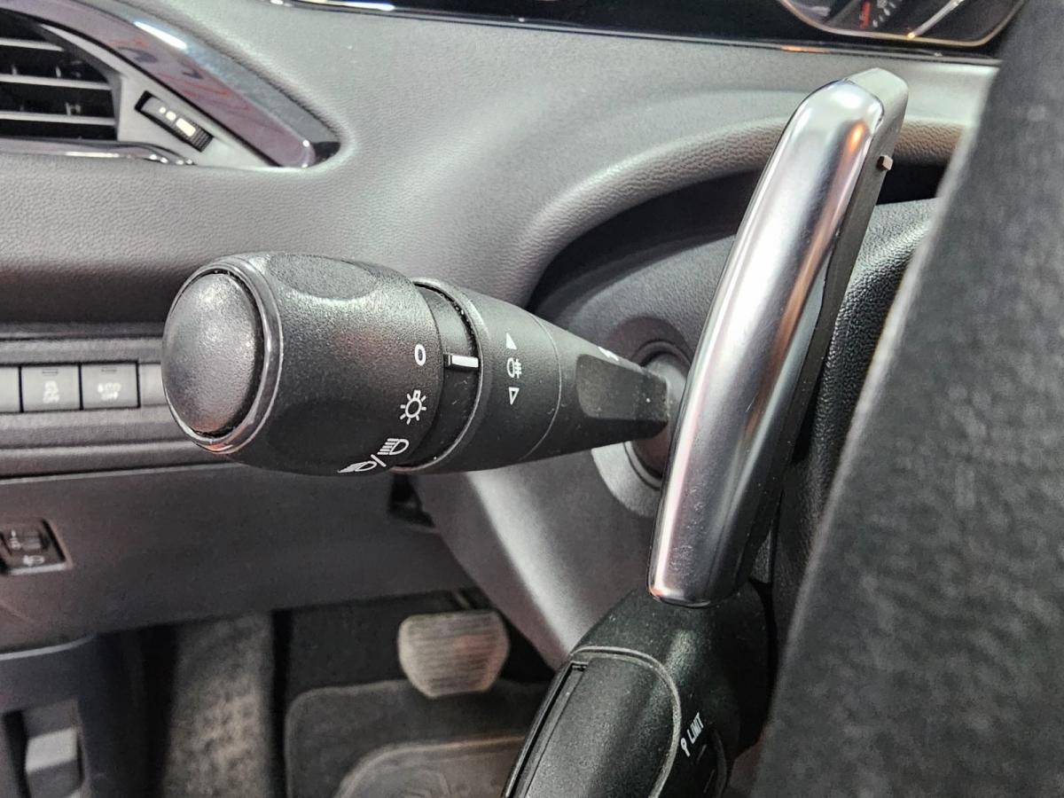 peugeot-208-2012-diesel-1398cc