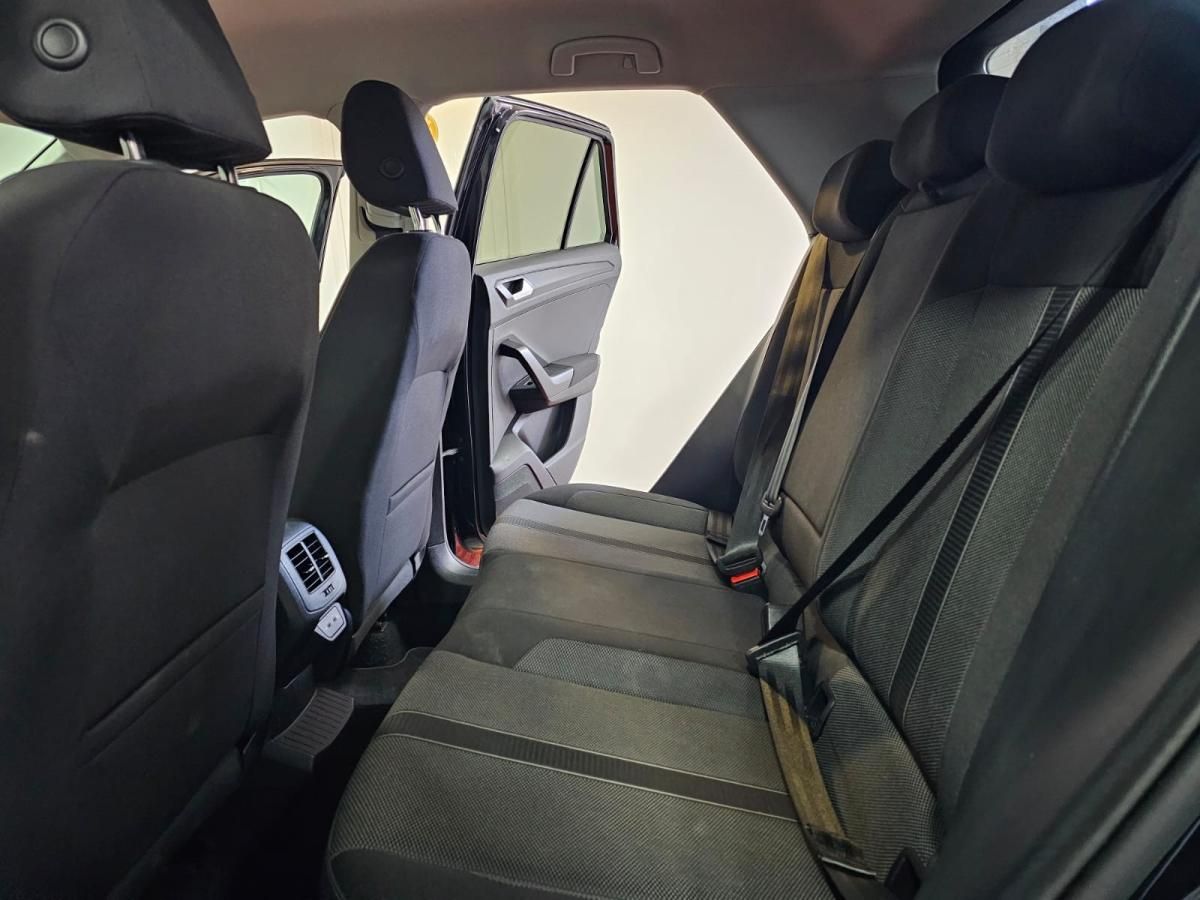 volkswagen-t-roc-2024-gasolina-999cc