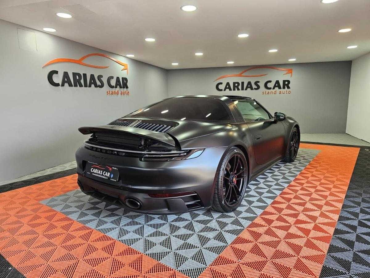 porsche-911-2024-gasolina-992cc