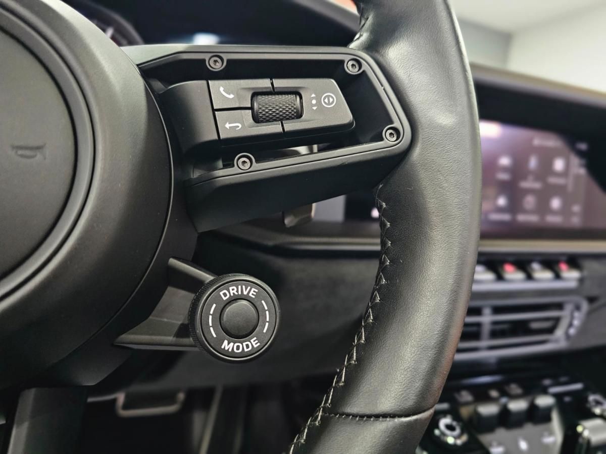 porsche-911-2024-gasolina-992cc