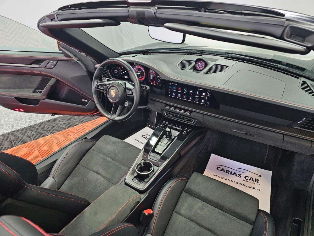 porsche-911-2024-gasolina-992cc