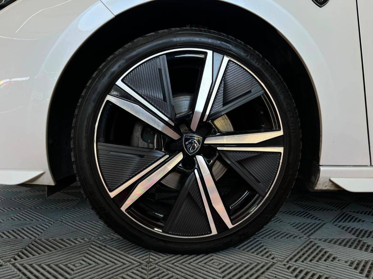 peugeot-308-2022-gasolina-1199cc