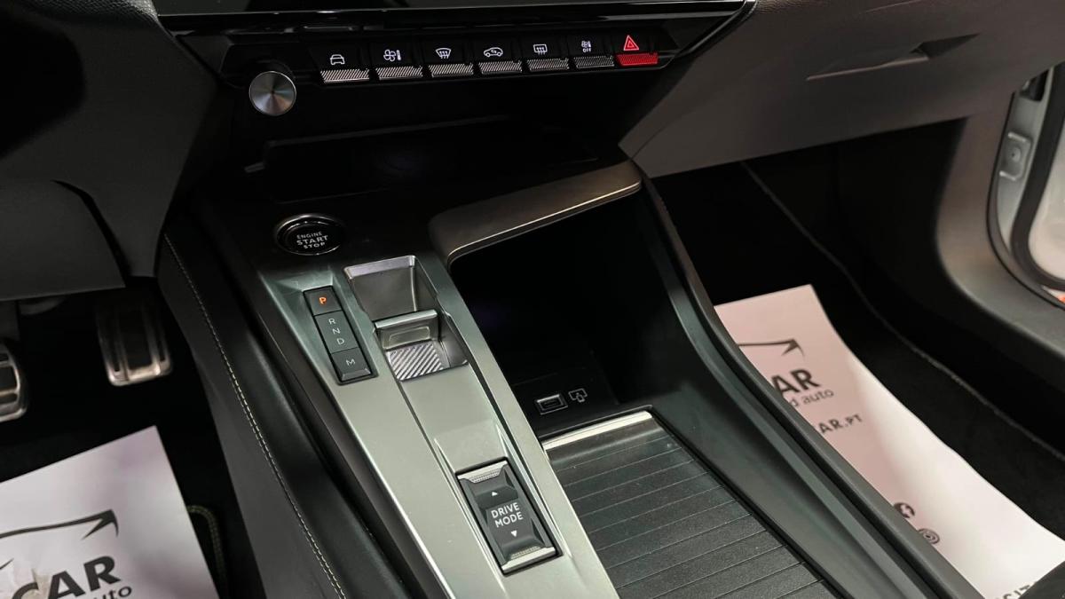 peugeot-308-2022-gasolina-1199cc