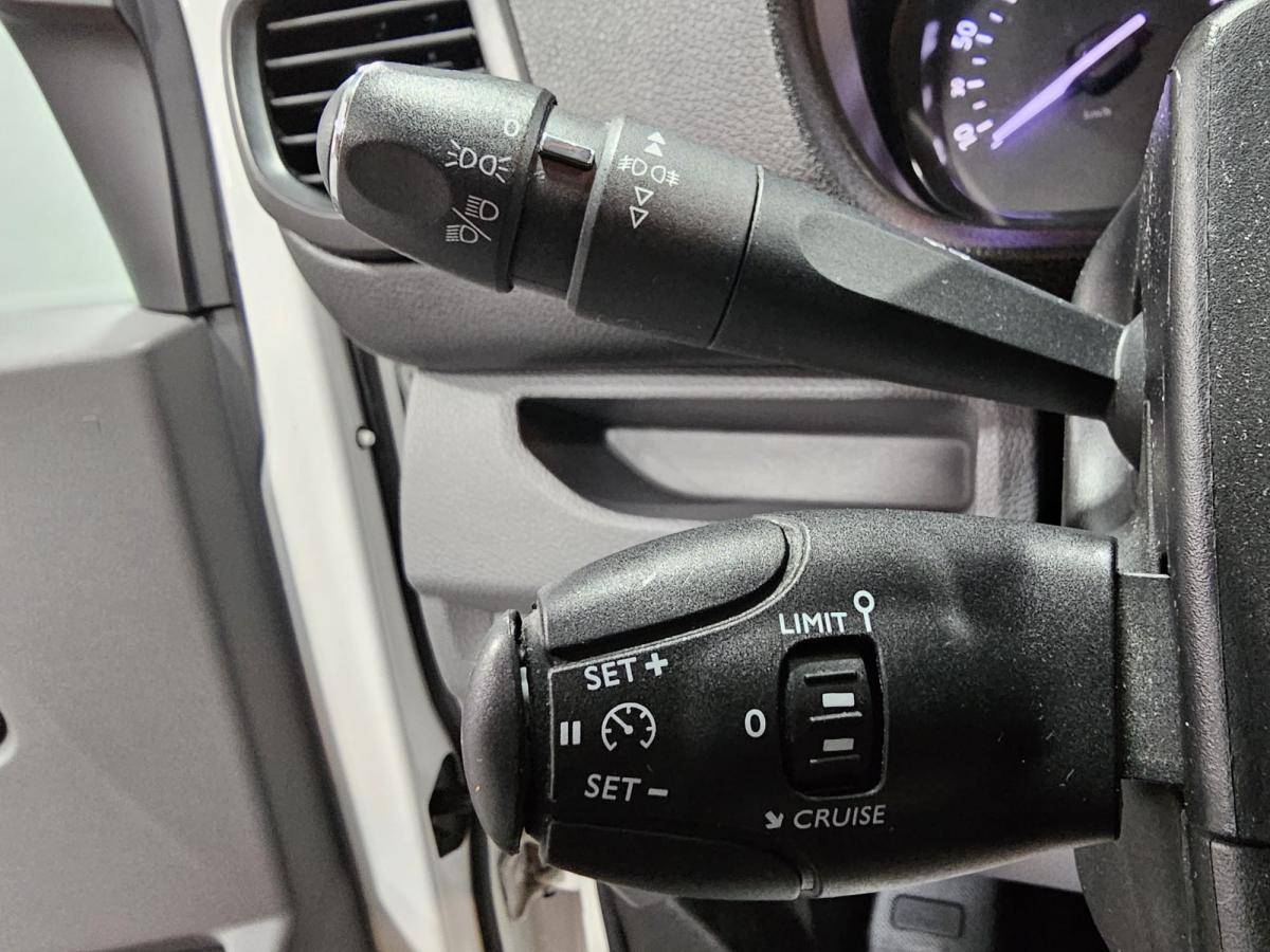 peugeot-expert-2020-diesel-1499cc