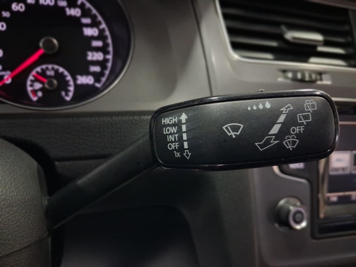 volkswagen-golf-2014-diesel-1598cc
