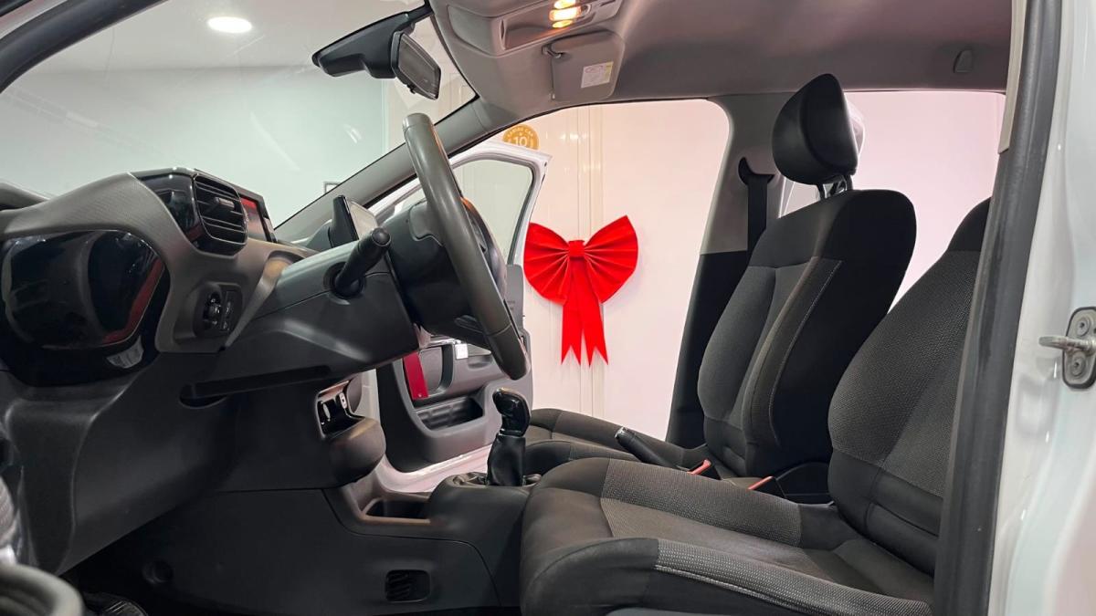 citroen-c4-2017-diesel-1560cc