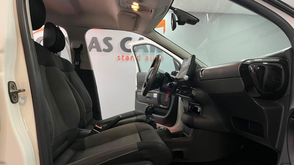 citroen-c4-2017-diesel-1560cc