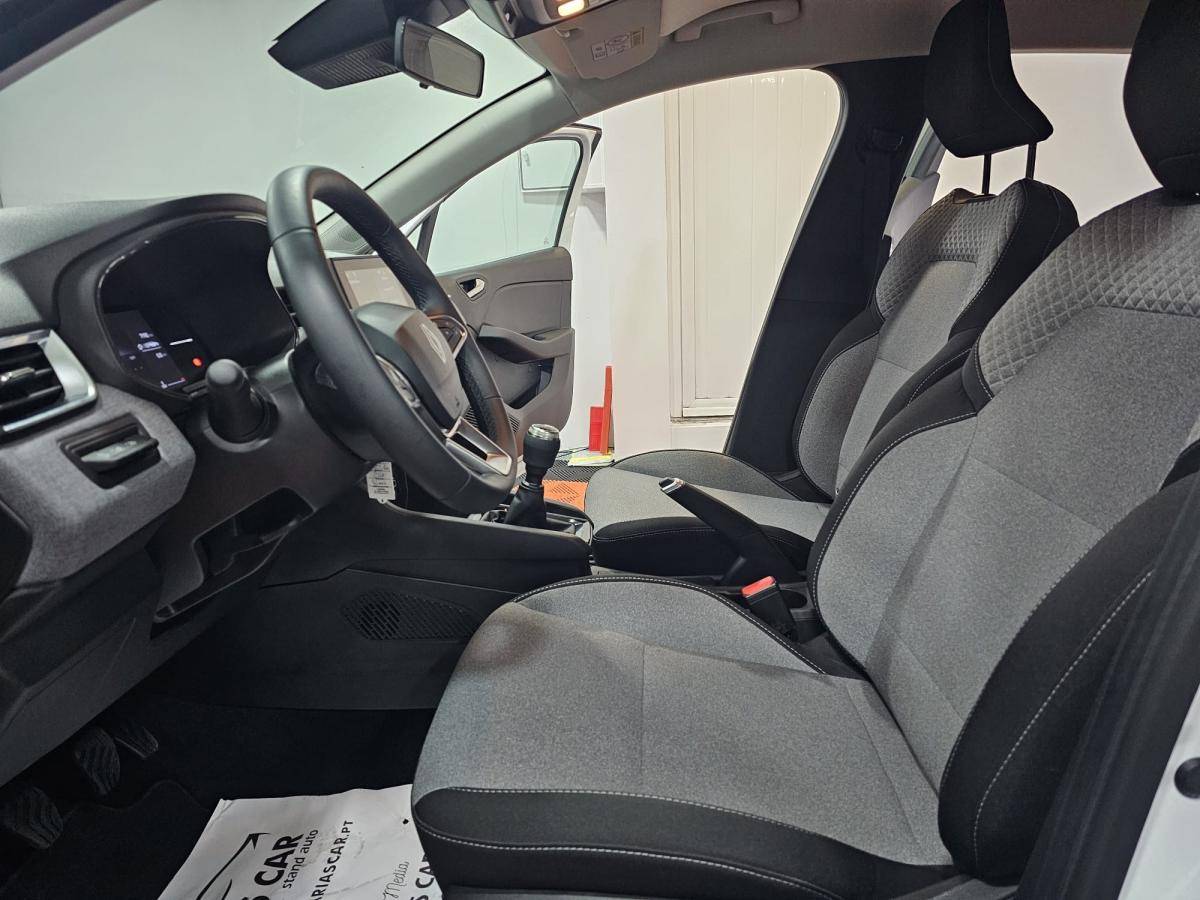 renault-clio-2024-gasolina-999cc