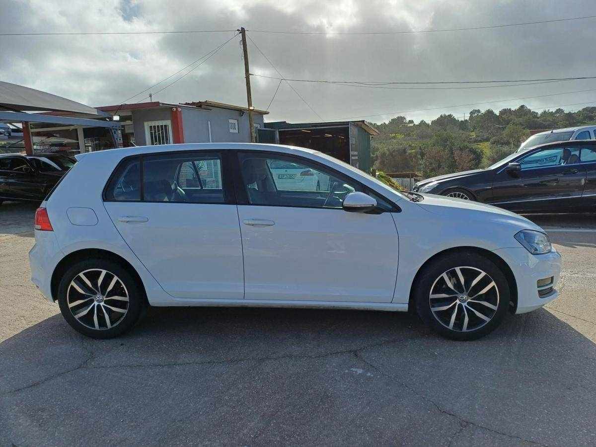 volkswagen-golf-2016-diesel-1598cc