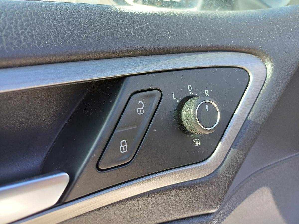 volkswagen-golf-2016-diesel-1598cc